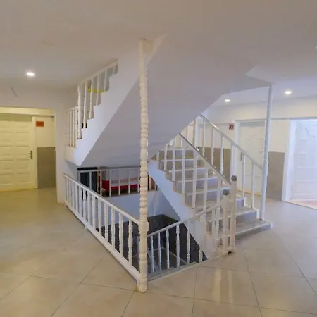 Mimosa 民宿 卡斯